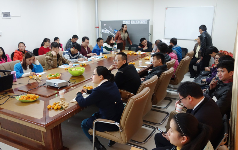 目前天度客戶沙龍已順利舉行4期，我們將一直秉承全公益、凈干貨、不推銷產品的理念，助力天度新老客戶開展網絡營銷和移動互聯(lián)網營銷。